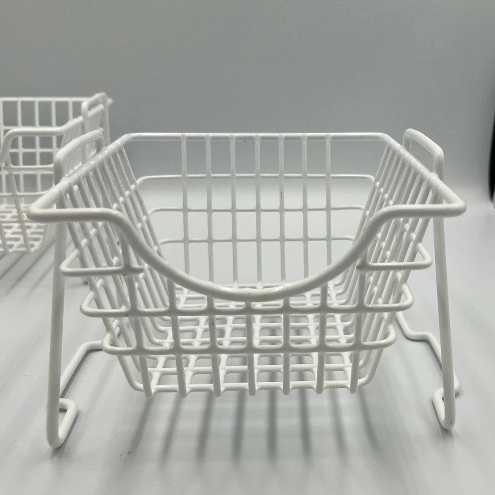 Stackable Wire Storage Baskets Set of 2 White Very Good Farmhouse